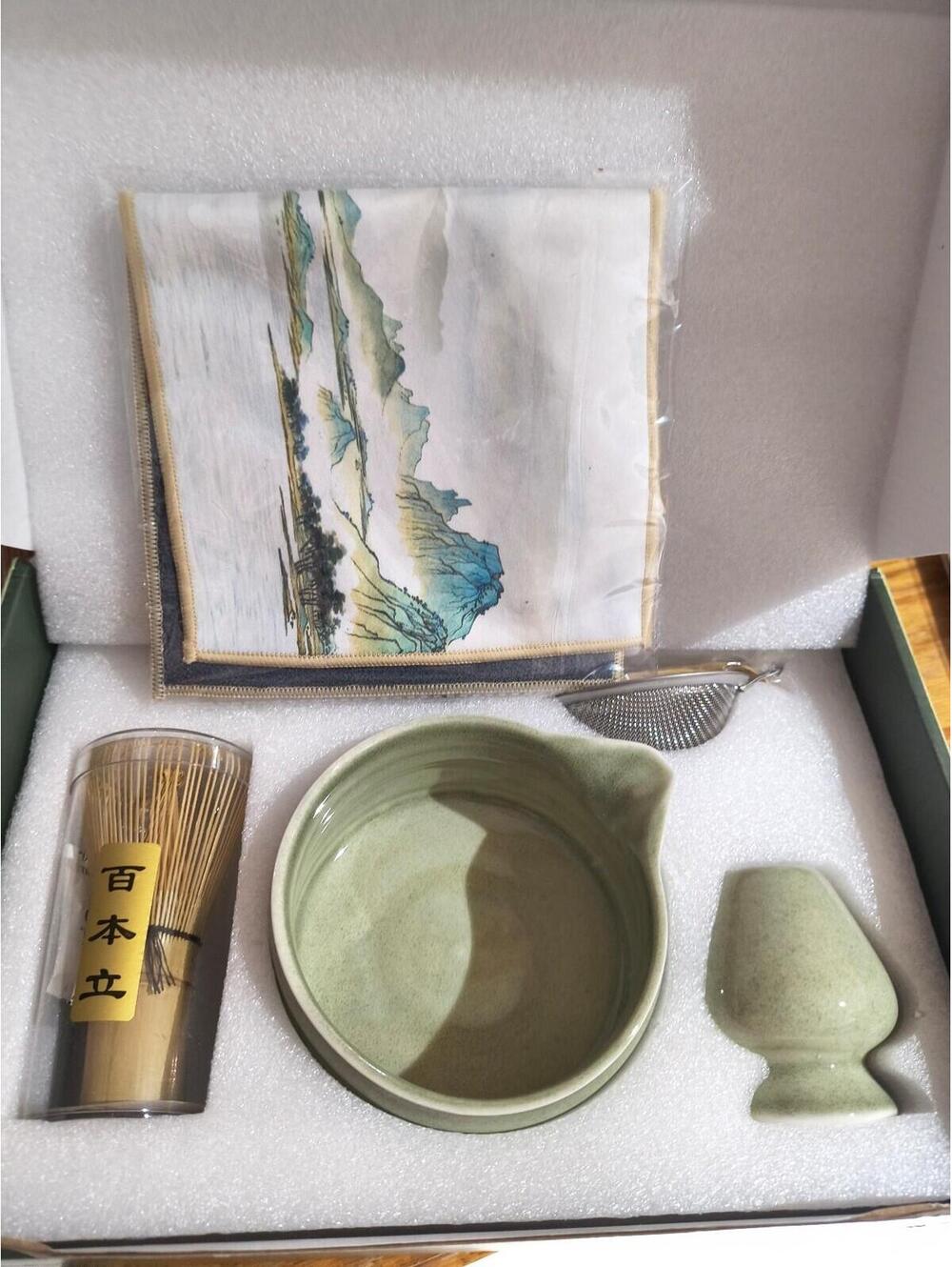 Buucup Matcha Set, Matcha Bowl with Spout, Matcha Whisk and Holder, Bamboo